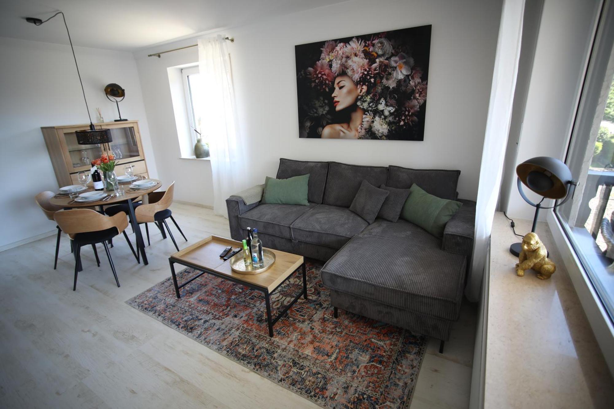 Zentral - Gemuetlich - Kueche - Balkon - Garage Daire Bad Lippspringe Dış mekan fotoğraf