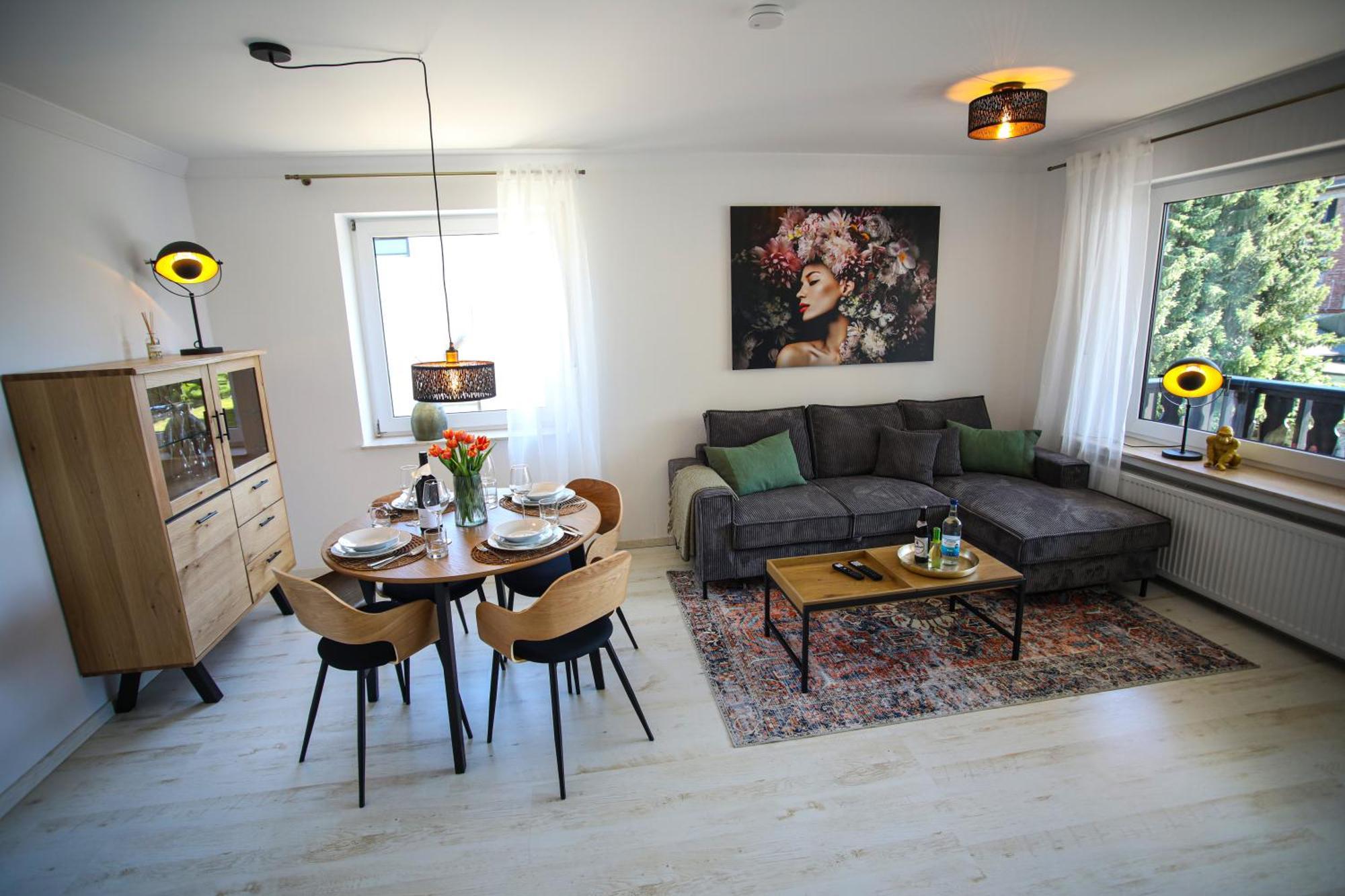 Zentral - Gemuetlich - Kueche - Balkon - Garage Daire Bad Lippspringe Dış mekan fotoğraf